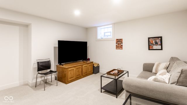 430 E 48th Street, Indianapolis, IN 46205