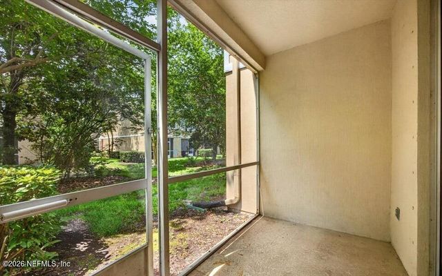 8098 SUMMER PALM Court, Jacksonville, FL 32256