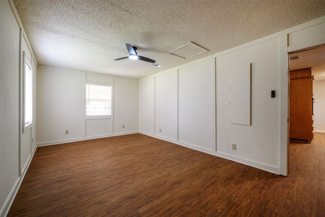 820 N Avenue A, Springtown, TX 76082