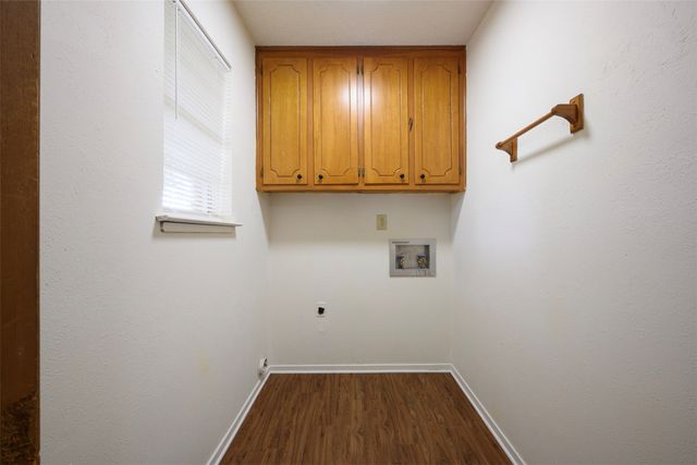 820 N Avenue A, Springtown, TX 76082