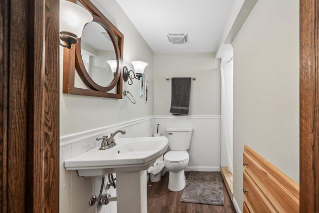 1245 Deloris Drive, Waterloo, IA 50701