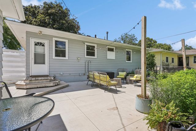 1245 Deloris Drive, Waterloo, IA 50701