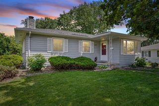 1245 Deloris Drive, Waterloo, IA 50701