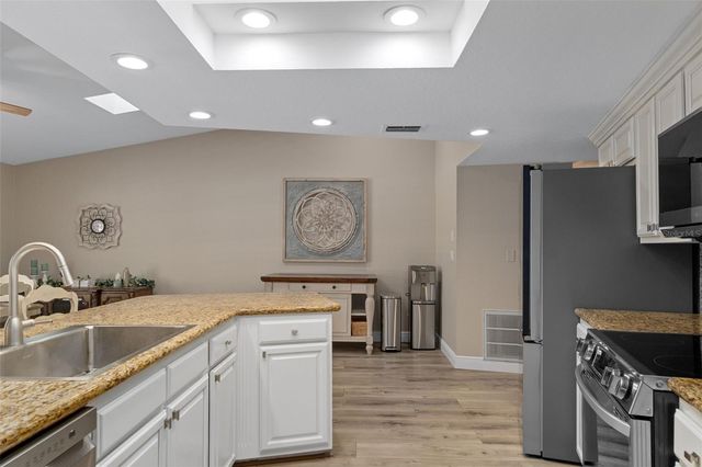 7851 FLORAL DRIVE, Weeki Wachee, FL 34607