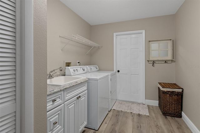 7851 FLORAL DRIVE, Weeki Wachee, FL 34607