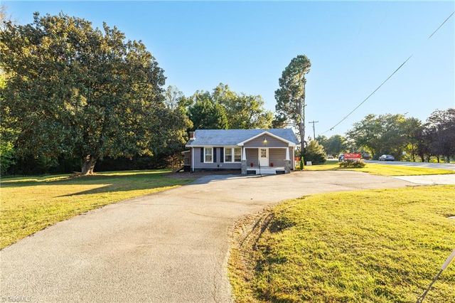 7862 Nc Highway 68, Stokesdale, NC 27357