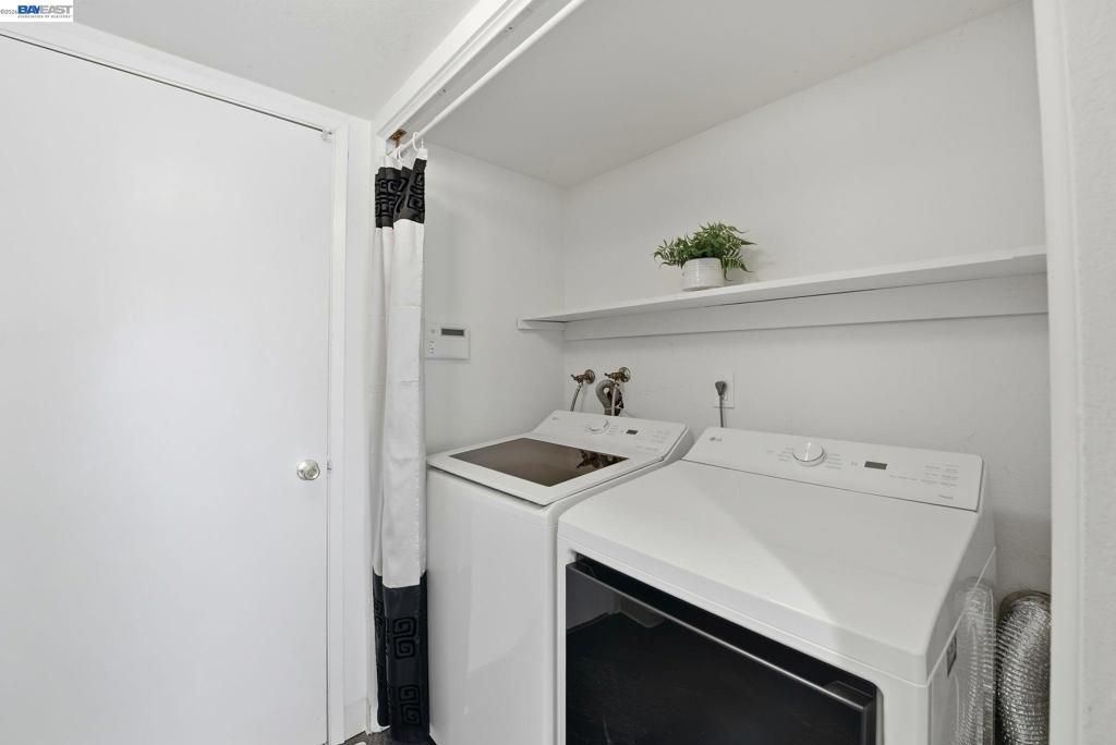 Image 31 of property listing at 27773 Pistachio Ct, Hayward, CA 94544