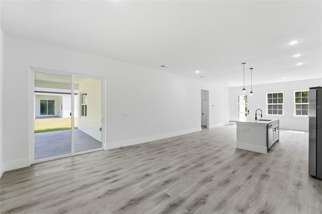 238 E CALDWELL DRIVE, Dunnellon, FL 34434