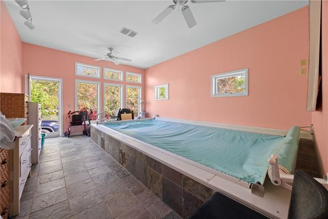 4911 E Lake Road, Varick, NY 14541