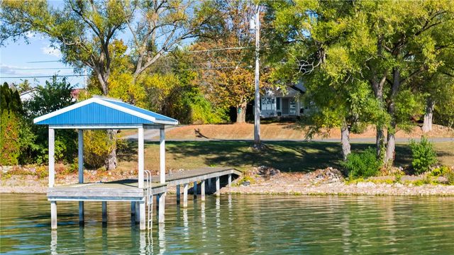 4911 E Lake Road, Varick, NY 14541