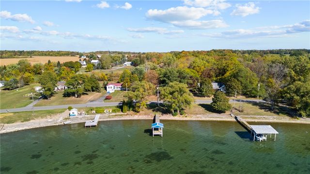 4911 E Lake Road, Varick, NY 14541