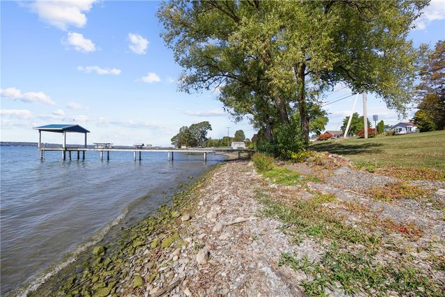 4911 E Lake Road, Varick, NY 14541