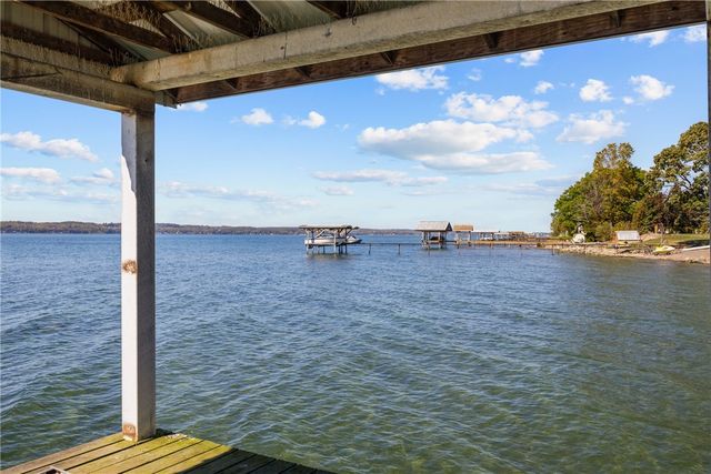 4911 E Lake Road, Varick, NY 14541