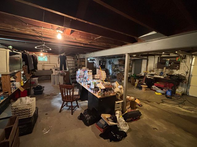 15 Sweetbriar Avenue, Florence, KY 41042