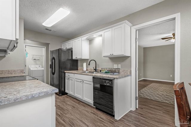 5499 Chantilly Cir, Milton, FL 32583