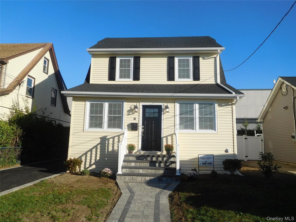35 Fairview Avenue, Oceanside, NY 11572 — photo 2
