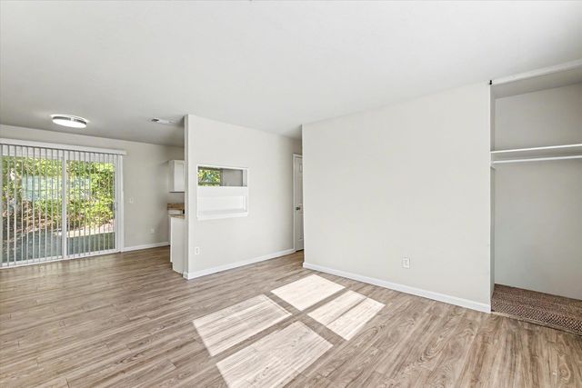 1920 Karen Lane, Tallahassee, FL 32304