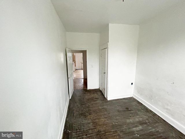 1805 E 33RD ST, Baltimore, MD 21218