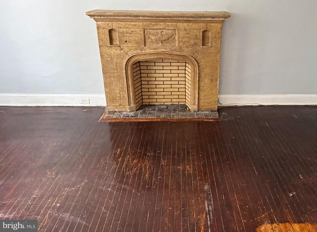 1805 E 33RD ST, Baltimore, MD 21218