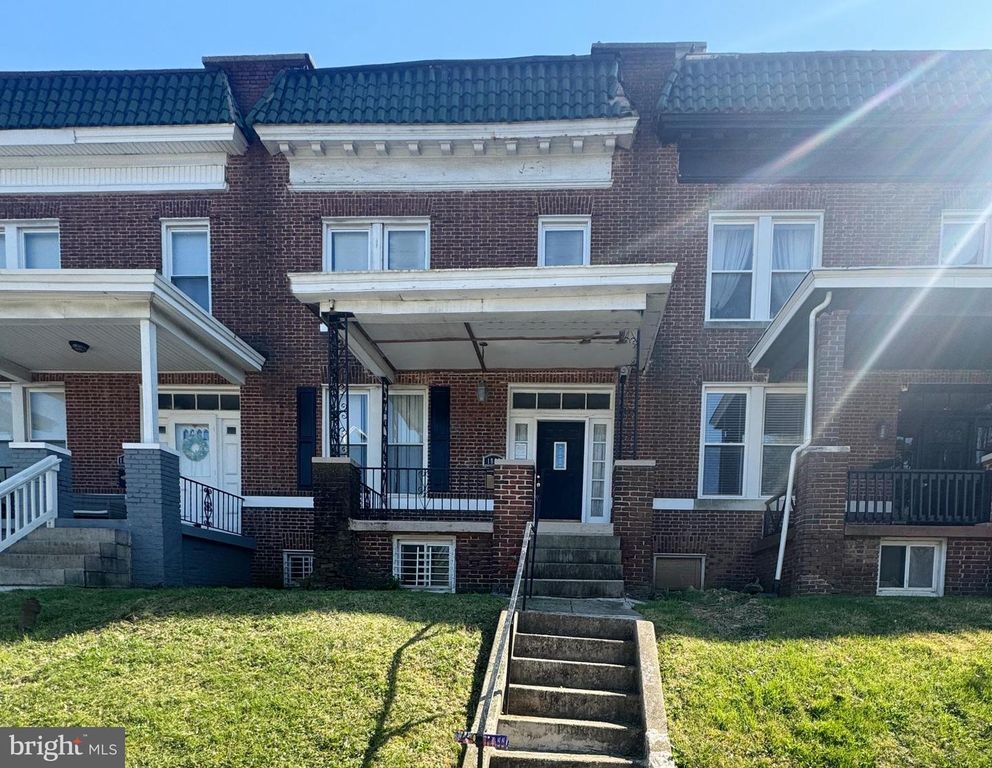 1805 E 33RD ST, Baltimore, MD 21218