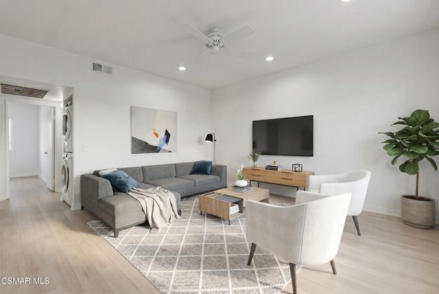 152 Maegan Place 2, Thousand Oaks, CA 91362