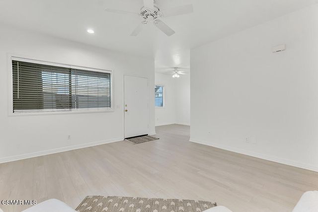 152 Maegan Place 2, Thousand Oaks, CA 91362