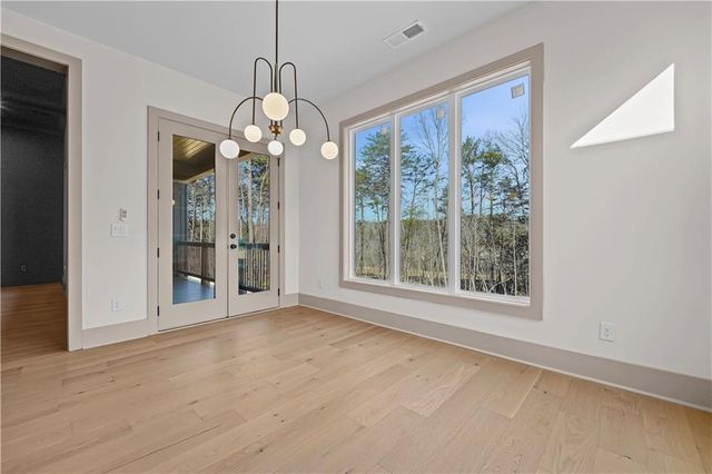 6084 BLUEWATER Boulevard, Gainesville, GA 30506