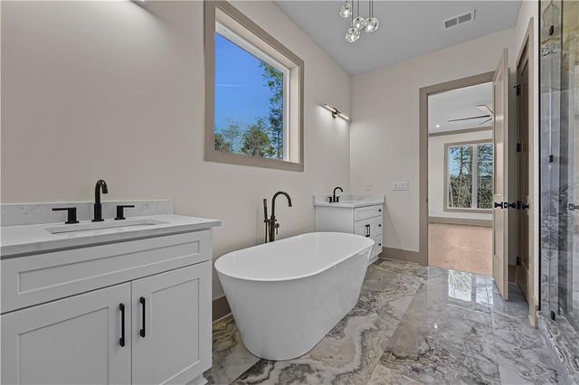 6084 BLUEWATER Boulevard, Gainesville, GA 30506