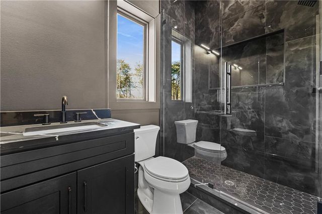 6084 BLUEWATER Boulevard, Gainesville, GA 30506