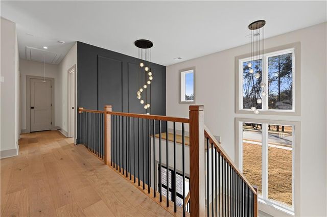 6084 BLUEWATER Boulevard, Gainesville, GA 30506