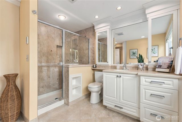 12231 SE 233rd Street, Kent, WA 98031