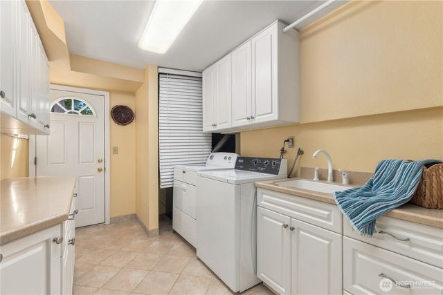 12231 SE 233rd Street, Kent, WA 98031