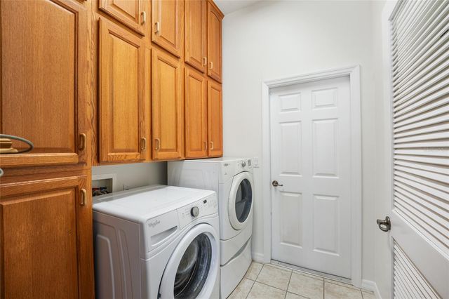 8830 SW 82ND COURT ROAD, Ocala, FL 34481