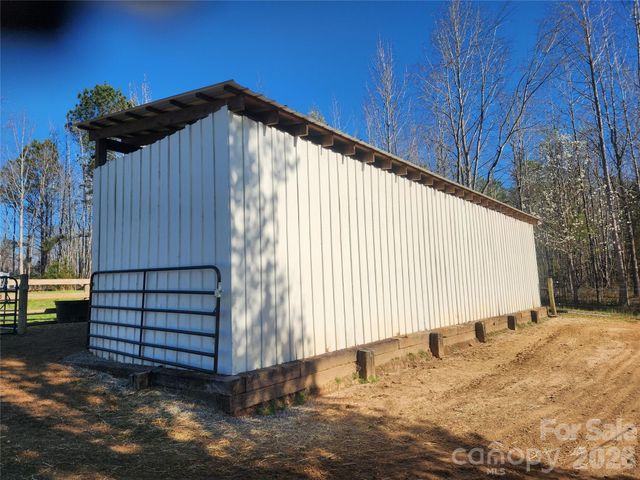4085 Hunting Country Road, Tryon, NC 28782