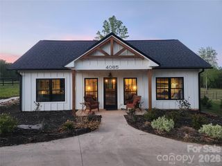 4085 Hunting Country Road, Tryon, NC 28782