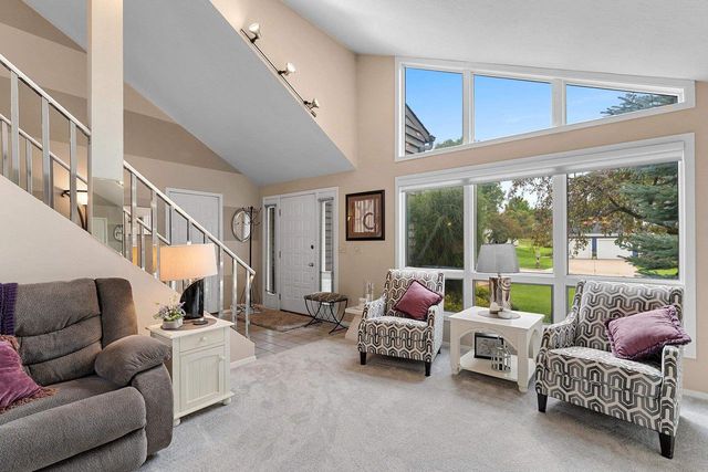 1409 N BAY HIGHLANDS DRIVE, Green Bay, WI 54311