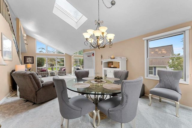 1409 N BAY HIGHLANDS DRIVE, Green Bay, WI 54311