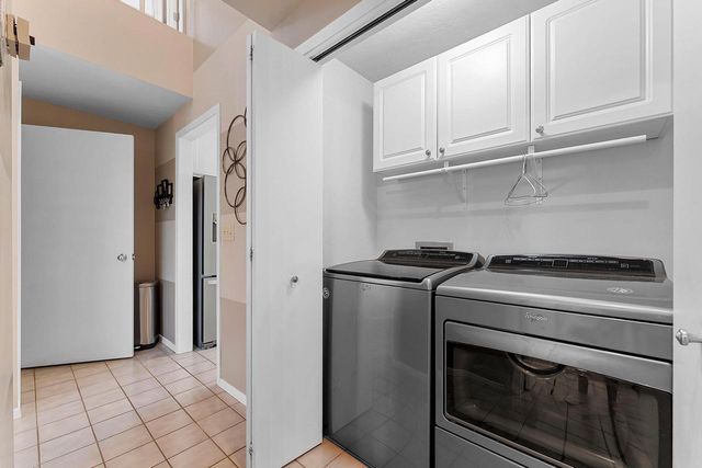 1409 N BAY HIGHLANDS DRIVE, Green Bay, WI 54311