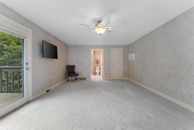 1409 N BAY HIGHLANDS DRIVE, Green Bay, WI 54311