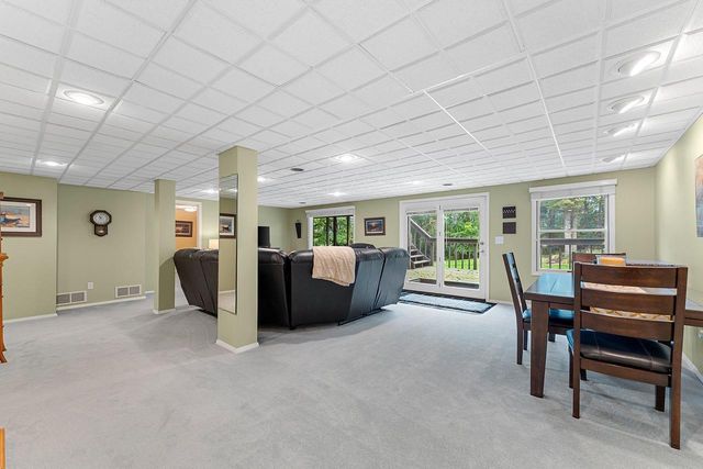 1409 N BAY HIGHLANDS DRIVE, Green Bay, WI 54311