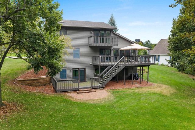 1409 N BAY HIGHLANDS DRIVE, Green Bay, WI 54311
