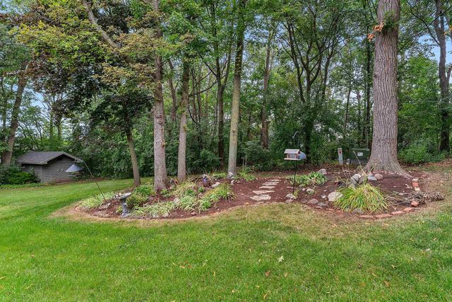 1409 N BAY HIGHLANDS DRIVE, Green Bay, WI 54311