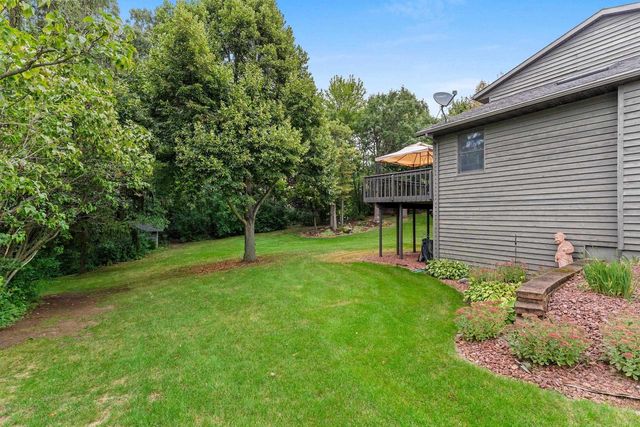 1409 N BAY HIGHLANDS DRIVE, Green Bay, WI 54311