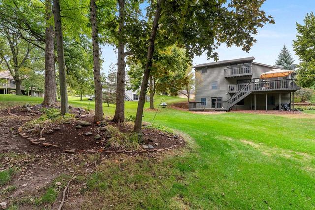 1409 N BAY HIGHLANDS DRIVE, Green Bay, WI 54311