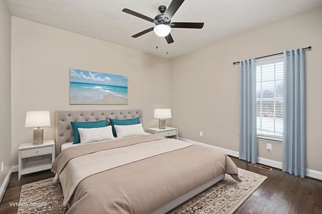 2531 HERMITAGE RD, Waynesboro, VA 22980