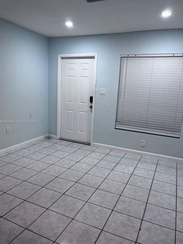 1533 NW 2nd Ave, Fort Lauderdale, FL 33311