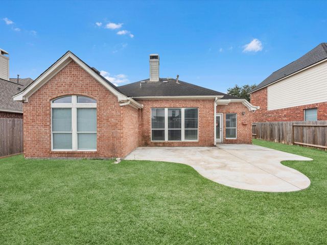 5805 Windy Knoll Lane, Rosharon, TX 77583