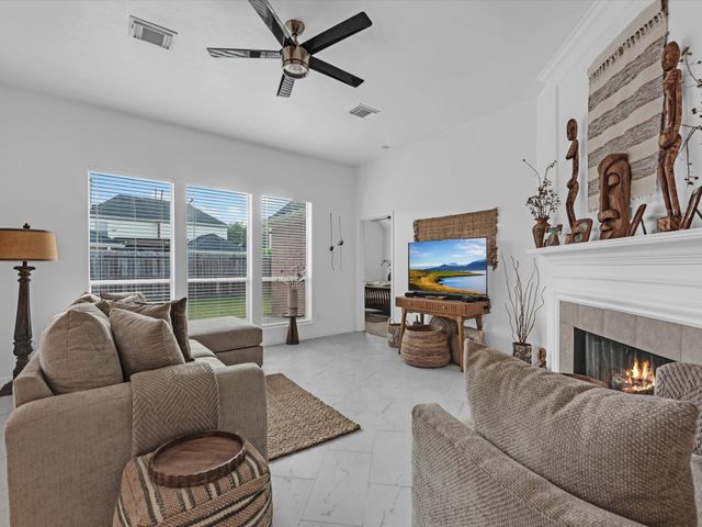 5805 Windy Knoll Lane, Rosharon, TX 77583