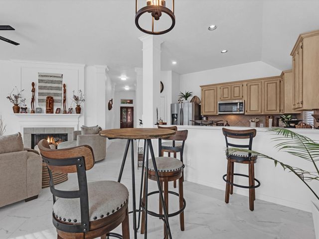 5805 Windy Knoll Lane, Rosharon, TX 77583