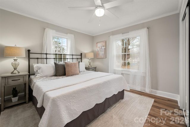 411 W Sycamore Street, Lincolnton, NC 28092